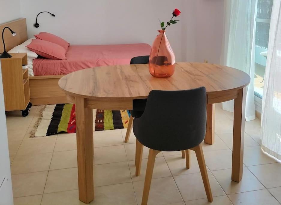 Апартаменты Estudio 52 Malaga Centrico Parking Gratuito Экстерьер фото