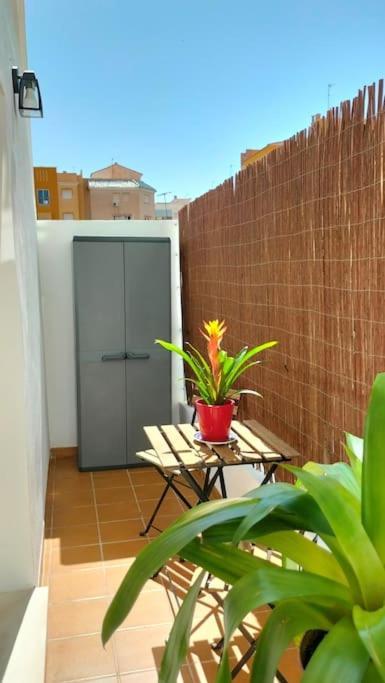 Апартаменты Estudio 52 Malaga Centrico Parking Gratuito Экстерьер фото